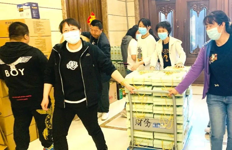 【我為職工辦實(shí)事】哈藥營(yíng)銷(xiāo)為員工竭誠(chéng)服務(wù)踐行動(dòng)