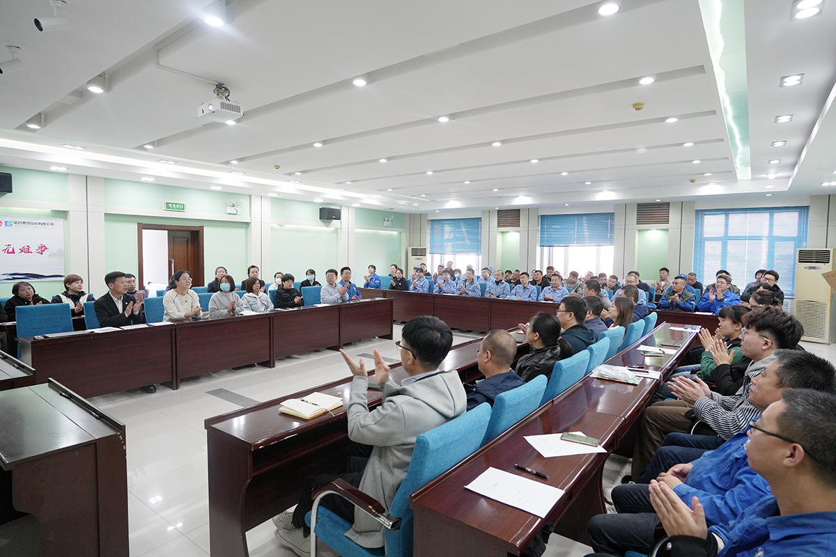 青藍(lán)結(jié)對(duì) 匠心傳承&mdash;&mdash;中藥公司舉行2023年&ldquo;師帶徒&rdquo;簽約儀式