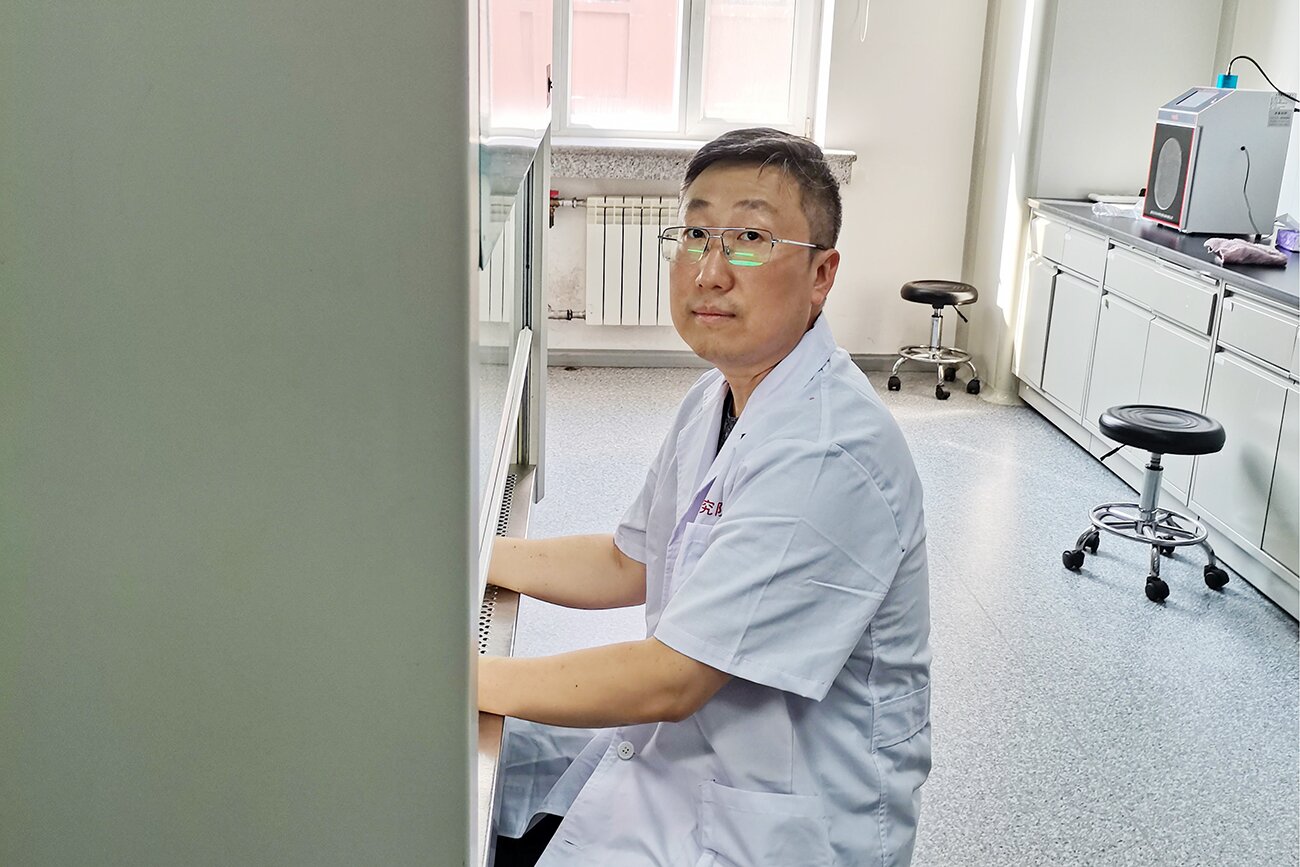 哈藥集團國資戰(zhàn)隊&ldquo;英雄譜&rdquo;事跡專欄&mdash;&mdash;哈藥生物產(chǎn)品開發(fā)部生物藥研發(fā)組組長張磊